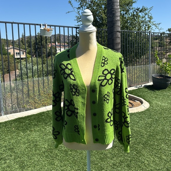 SHEIN Green and Black Floral Cropped Jacket - Picture 3 of 5